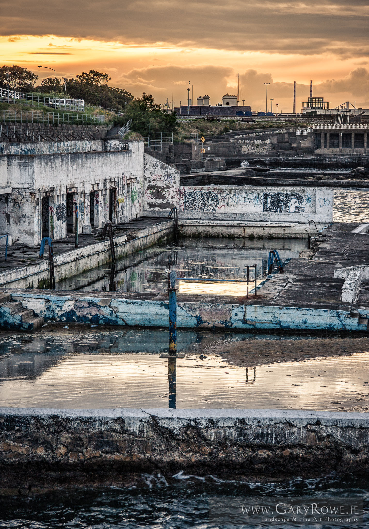 Dun-Laoghaire-Baths-II.jpg